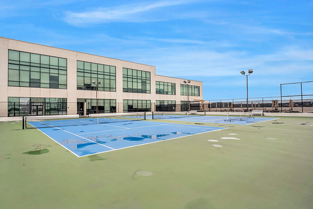 Former Yankees Star Bernie Williams Puts White Plains Condo On The Market R