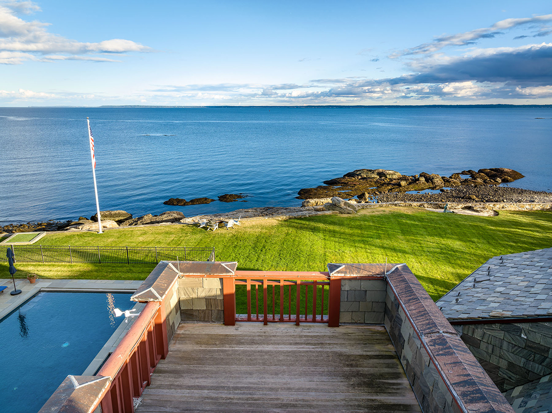 Jaw Dropping Coastal Mansion In Rye New York Lists For Almost 14m P