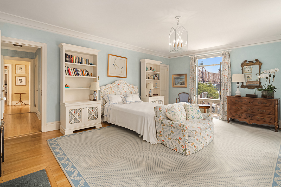 Longtime Manhattan Home Of Jfks Youngest Sister Hits The Market For 5 1m S