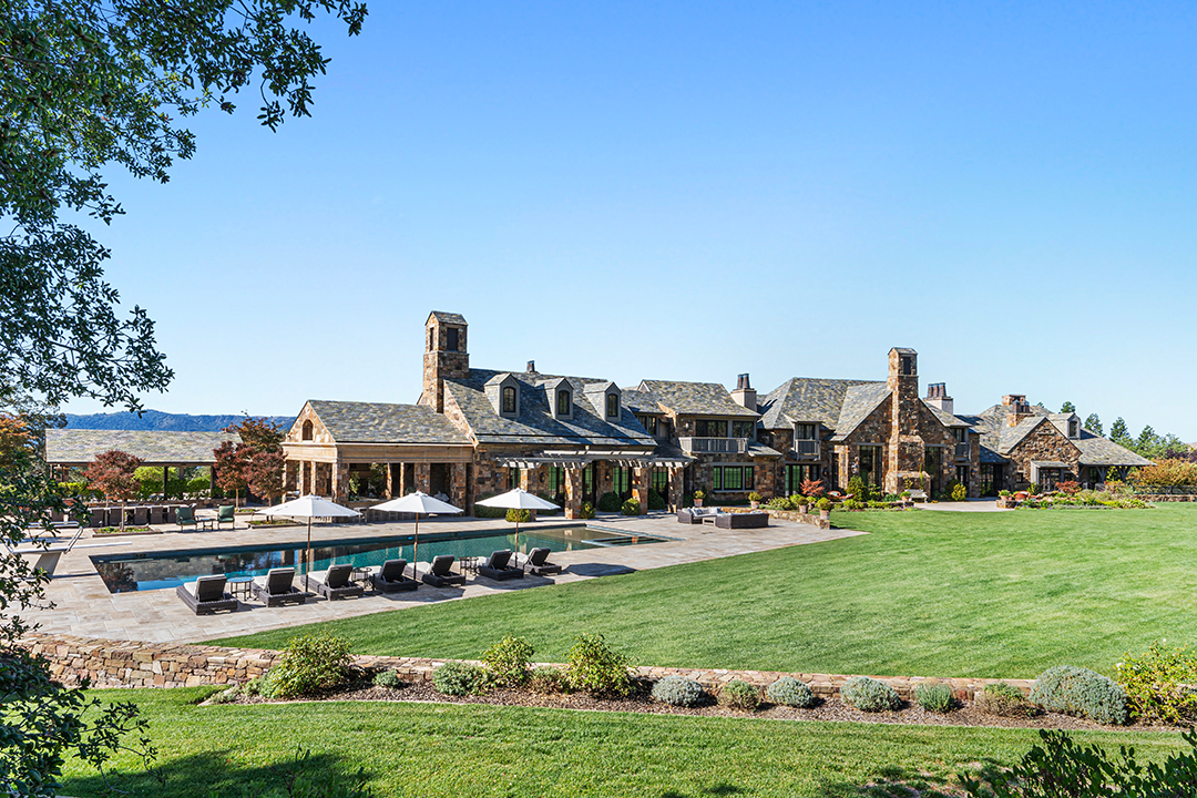 Inside A Tech Billionaires Former Bay Area Mansion Seeking 35m Dsc00005