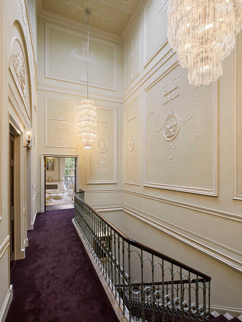 Chairman Of A Uk Football Club Lists London Mansion For Nearly 100m Dd 33p 0672