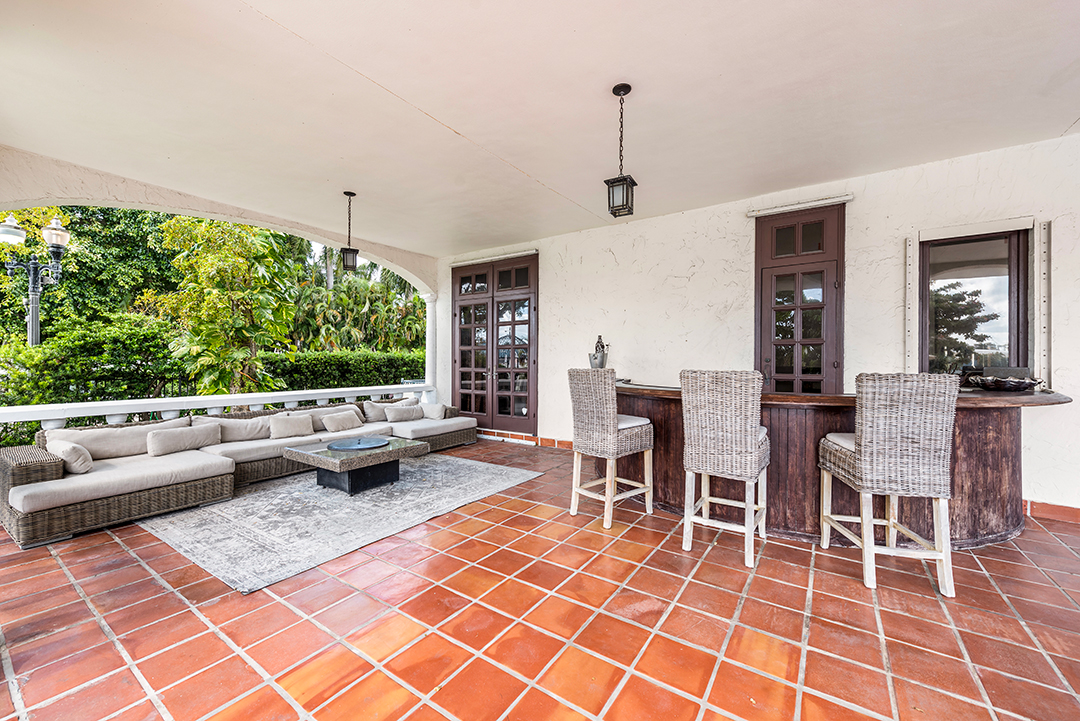 Former Real Housewives Star Wants 37 5m For Opulent Miami Manse I