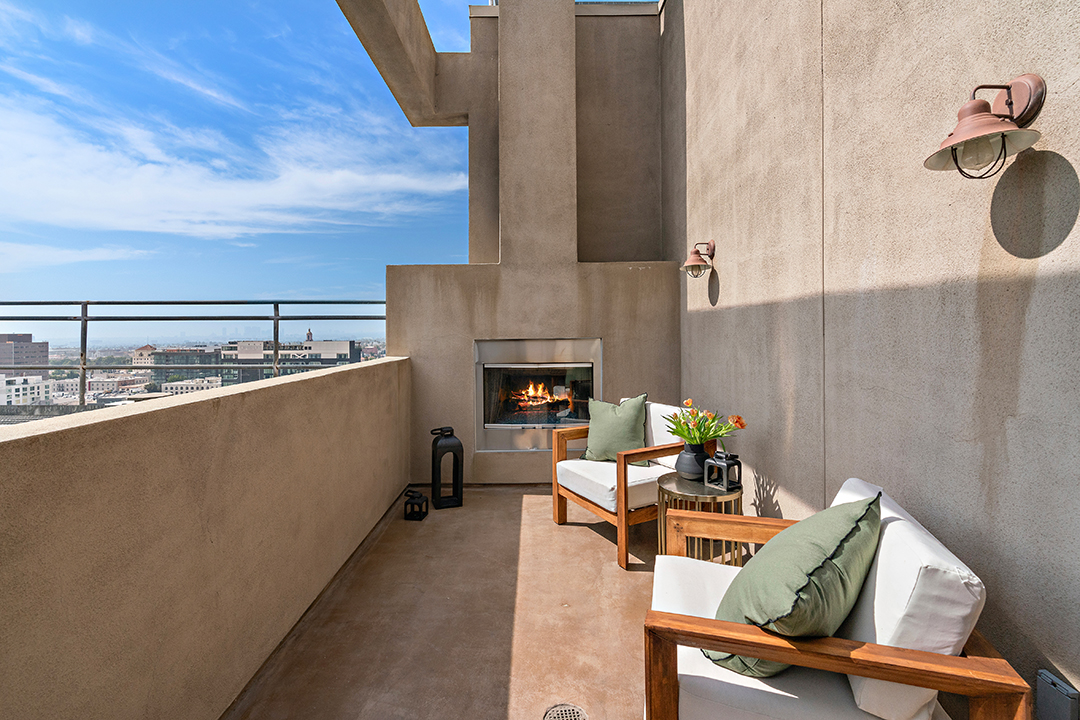 Actor And Comedian Danny Mcbrides L A Penthouse Wants 1 8m Image H 22