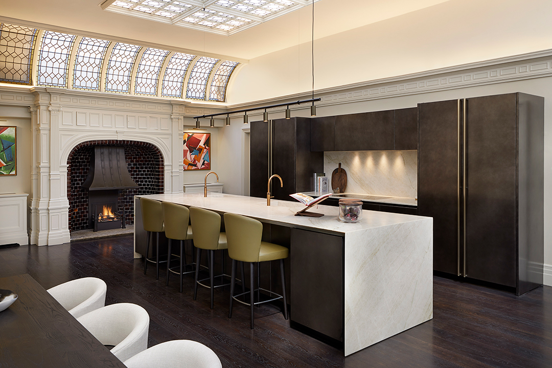 Chairman Of A Uk Football Club Lists London Mansion For Nearly 100m Dd 33p 0611