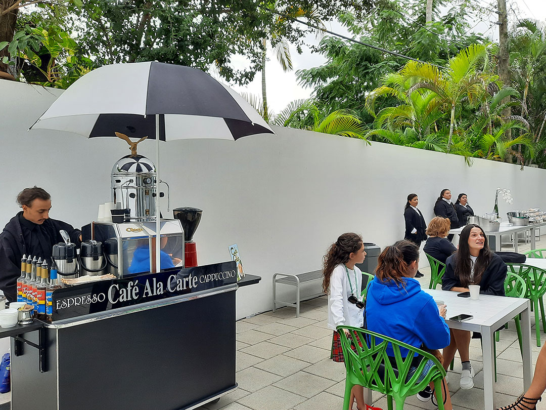 90 Breakfast Coffee Was Served To Visitors At The De La Cruz Collecttion