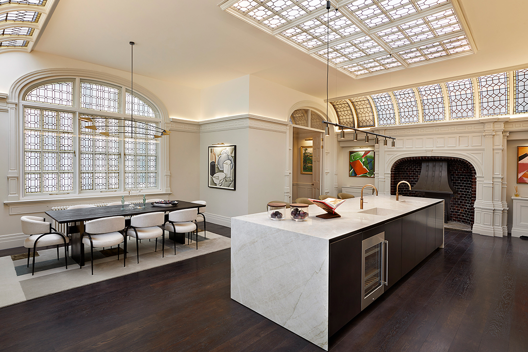 Chairman Of A Uk Football Club Lists London Mansion For Nearly 100m Dd 33p 0579