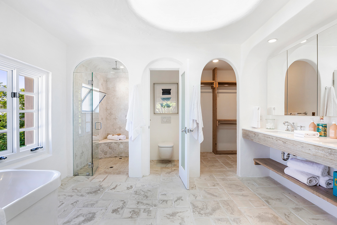 New On The Market An Old Hollywood Horror Film Directors Gorgeous Former L A Home R