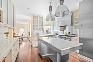 Author Lee Child Lists His Central Park West Co Op For 11m F