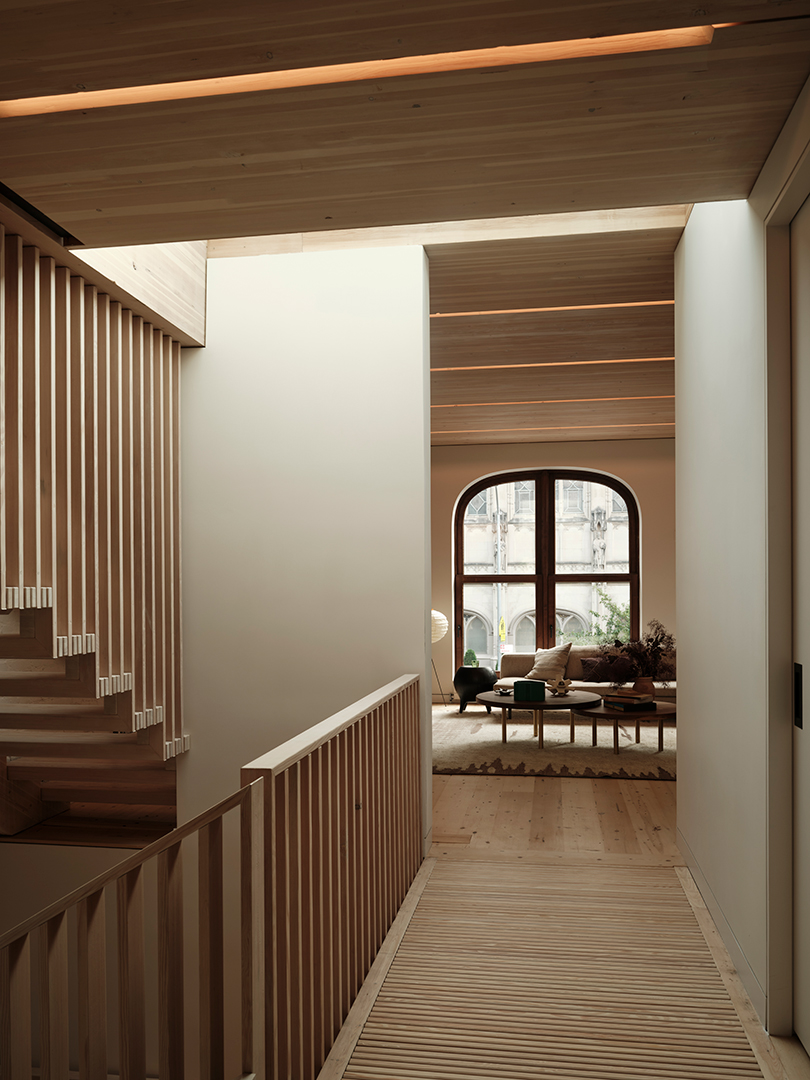 Inside A Ravishing Revamped 1870s Carriage House In Brooklyn Asking 7 5m E