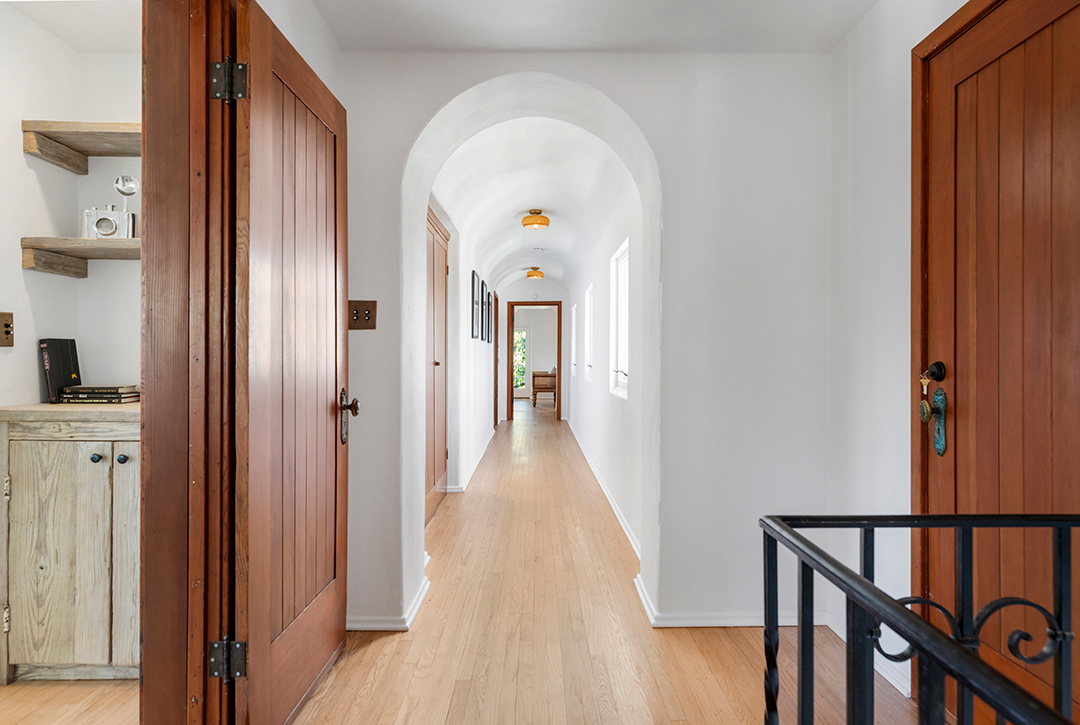 New On The Market An Old Hollywood Horror Film Directors Gorgeous Former L A Home O