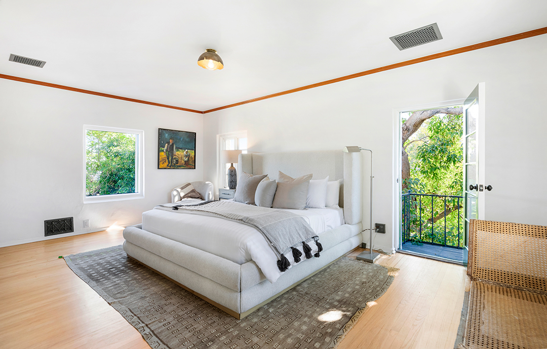 New On The Market An Old Hollywood Horror Film Directors Gorgeous Former L A Home U