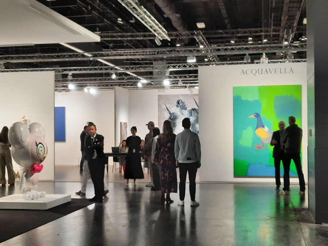 06 Entering Art Basel Exhibit Floor