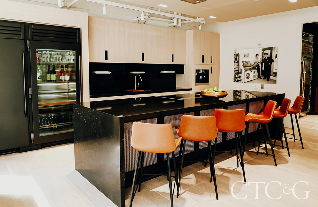 True Showroom Oriana Rivera 21