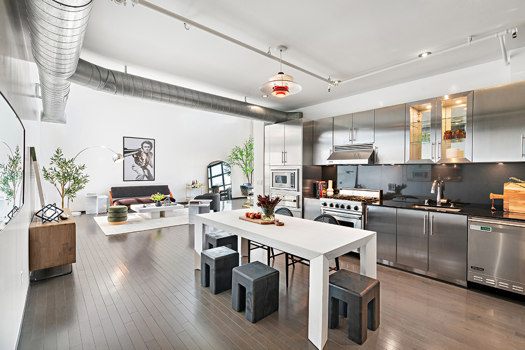 Actor And Comedian Danny Mcbrides L A Penthouse Wants 1 8m Image H 09