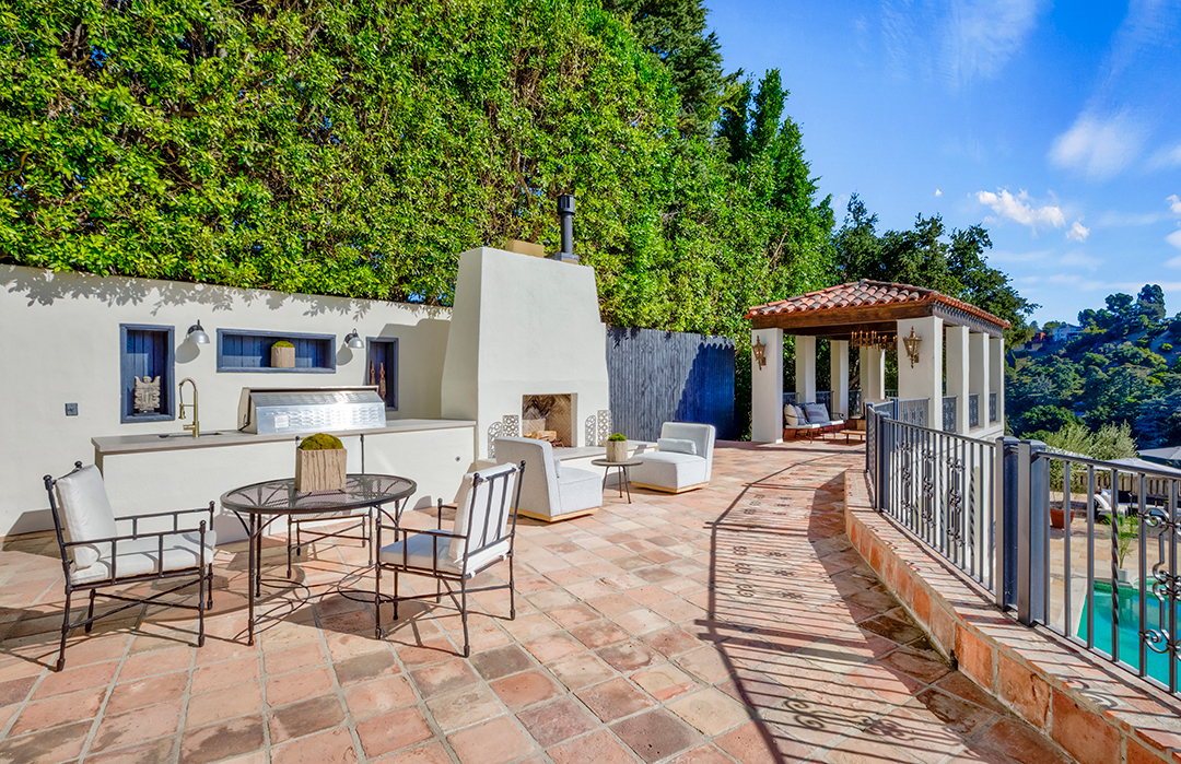 New On The Market An Old Hollywood Horror Film Directors Gorgeous Former L A Home Y