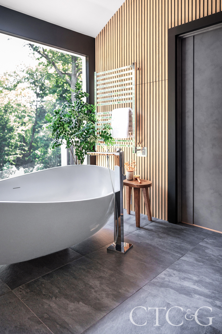 12 Jonathans Hovanian 033 Ln