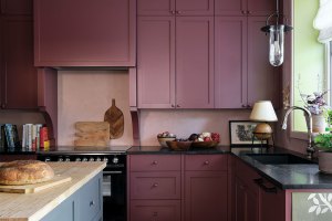 Meet the Author: Sophie Donelson