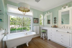 Emma Stone Seeks $4M for Her Colorful Los Angeles Dwelling