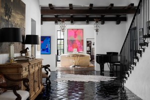 Tour a Mesmerizing Austin Estate Up for Sale with an Undisclosed Price