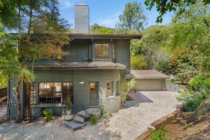 This Beverly Hills Haven Formerly Home to Both Cher and Actor Ed O’Neill Wants $4.1M