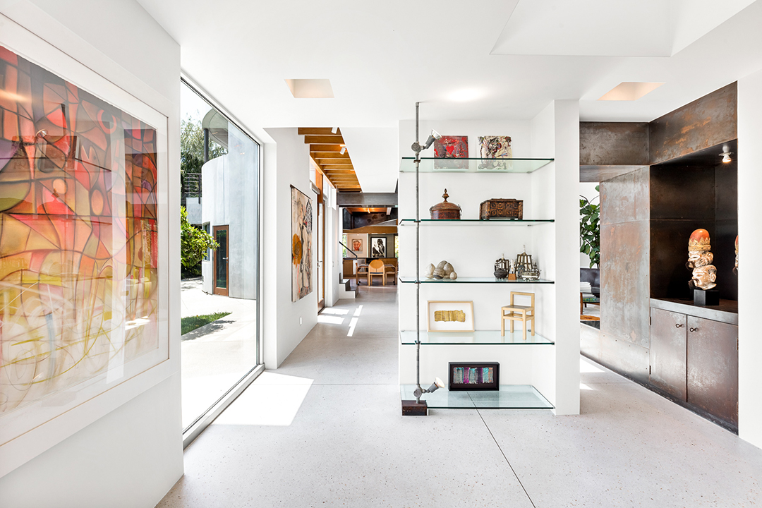 Famous Model/Actress Relists Architect Eric Owen Moss’ First Residential Design for $11M