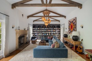 ‘How I Met Your Mother’ Star Lists 1920s Los Feliz Abode Full of Character