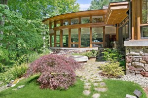 An Organic-Style New Canaan Stunner Designed by John Howe Comes to Market for $4M