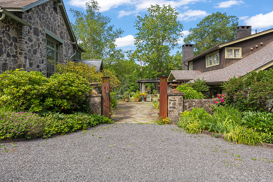 Late Co-Creator of Woodstock Michael Lang’s NY Estate ‘Happy Brooks’ Has Come to Market