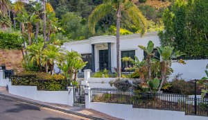 Marvel Creator Stan Lee’s Last Home Purchase Hits the Market in the Hollywood Hills