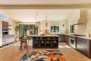 Netflix’s Hit Rom-Com Series ‘Nobody Wants This’ Filmed at This Newly-Listed L.A. Dwelling