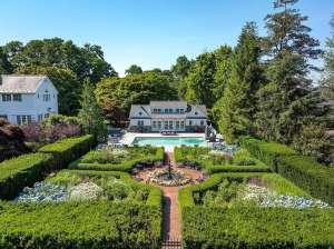 Late Bergdorf Goodman Owner’s Grand Former Estate Lists in Rye, NY