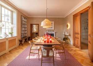 Fleetwood Mac Legend Christine McVie’s Stunning London Penthouse Hits the Market