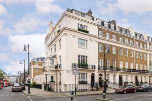 A Graceful Belgravia Residence with Ties to the Churchill Family Lists for £4.3M
