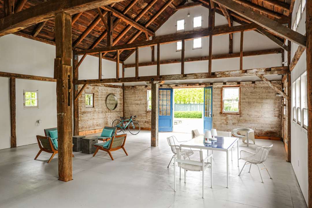 Upper Hudson Valley space with high ceilings