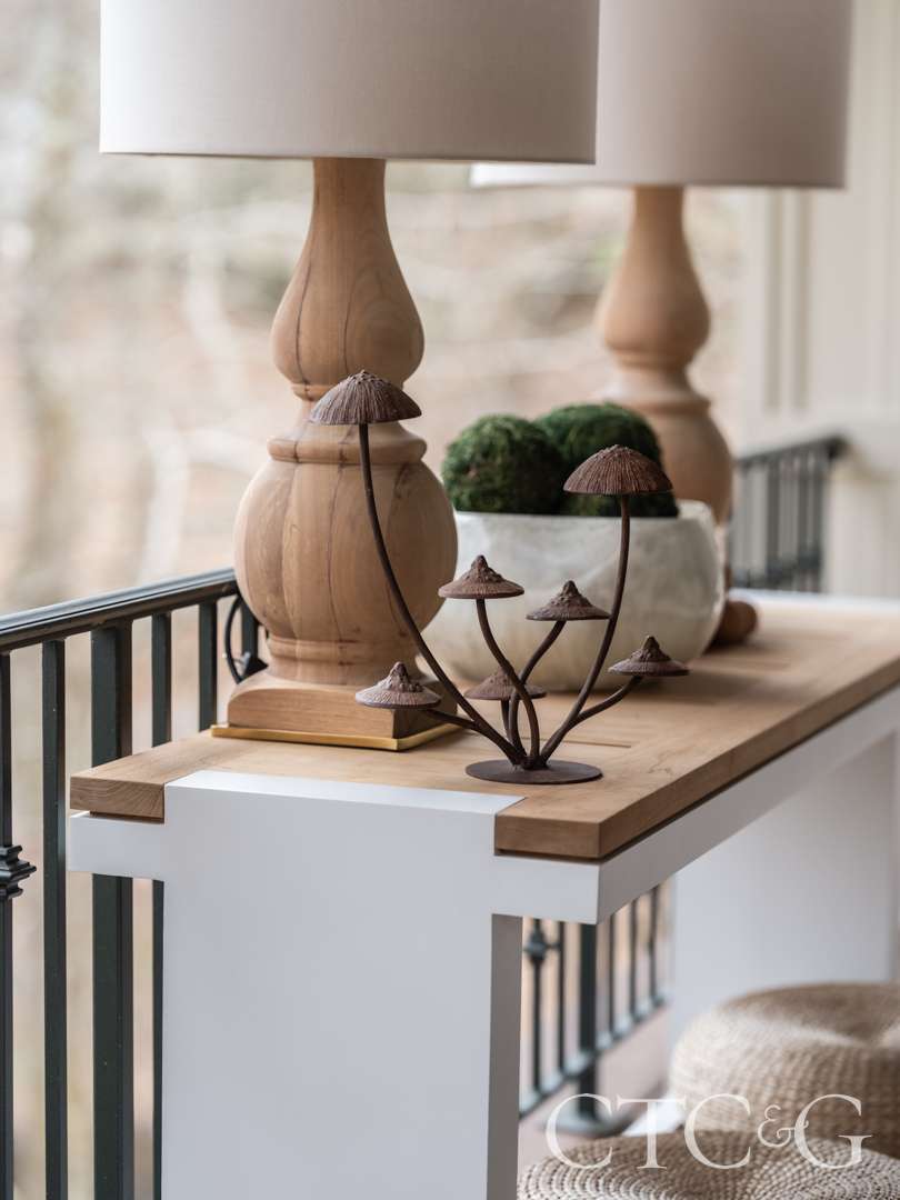 Unique tabletop sculpture