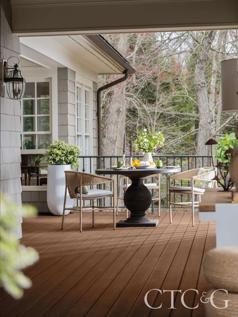 Sag Harbor chairs furnish the outdoor table