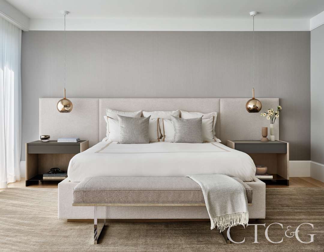 Symmetric primary bedroom