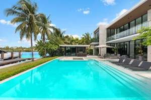 A Tech Mogul and a Professional Dancer Just Dropped $40M on This Swanky Waterfront Miami Modern