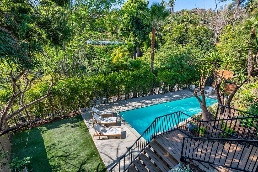 Private L.A. backyard with pool