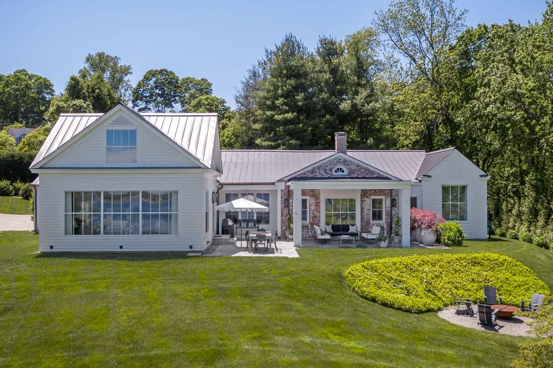 Essex, Connecticut landscaping