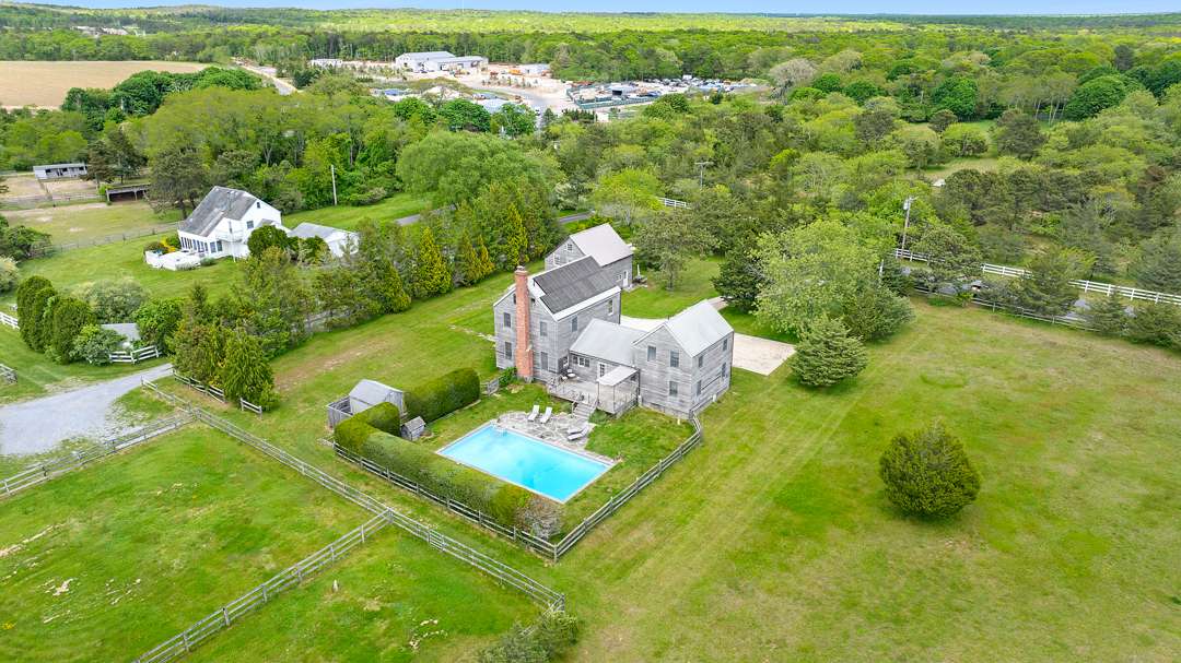Drone shot of Quogue backyard