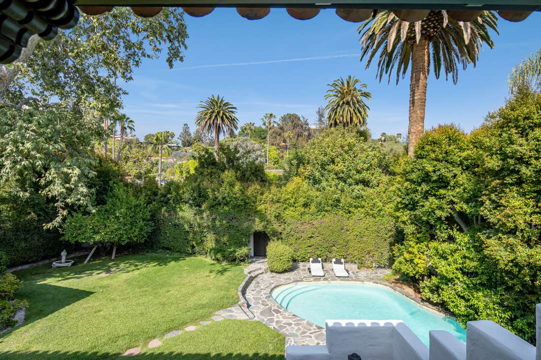 Bob Barker Former LA Home Poolscape