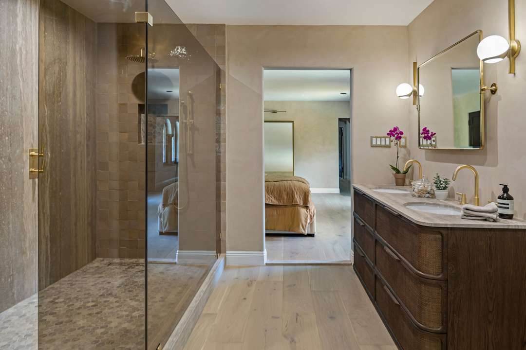 Bob Barker Former LA Home Primary Bathroom