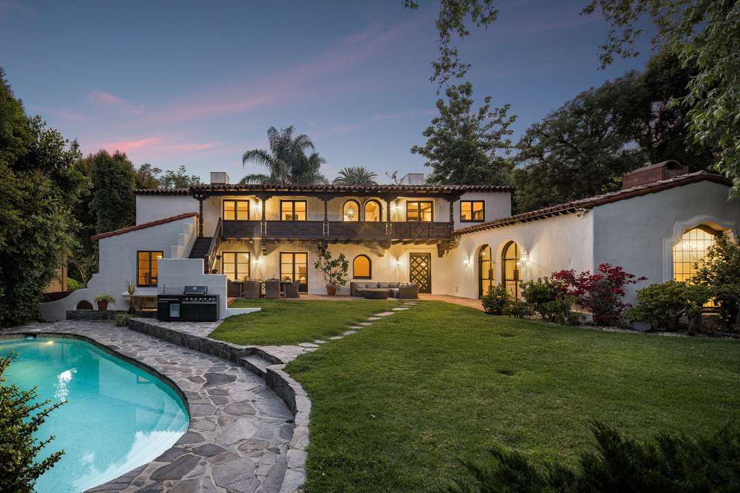 Bob Barker Former LA Home Backyard