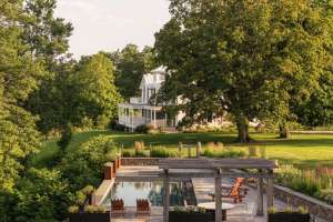 Tour a $8.4M Estate Along the Hudson River Once Owned by One of New York’s Most Prominent Families