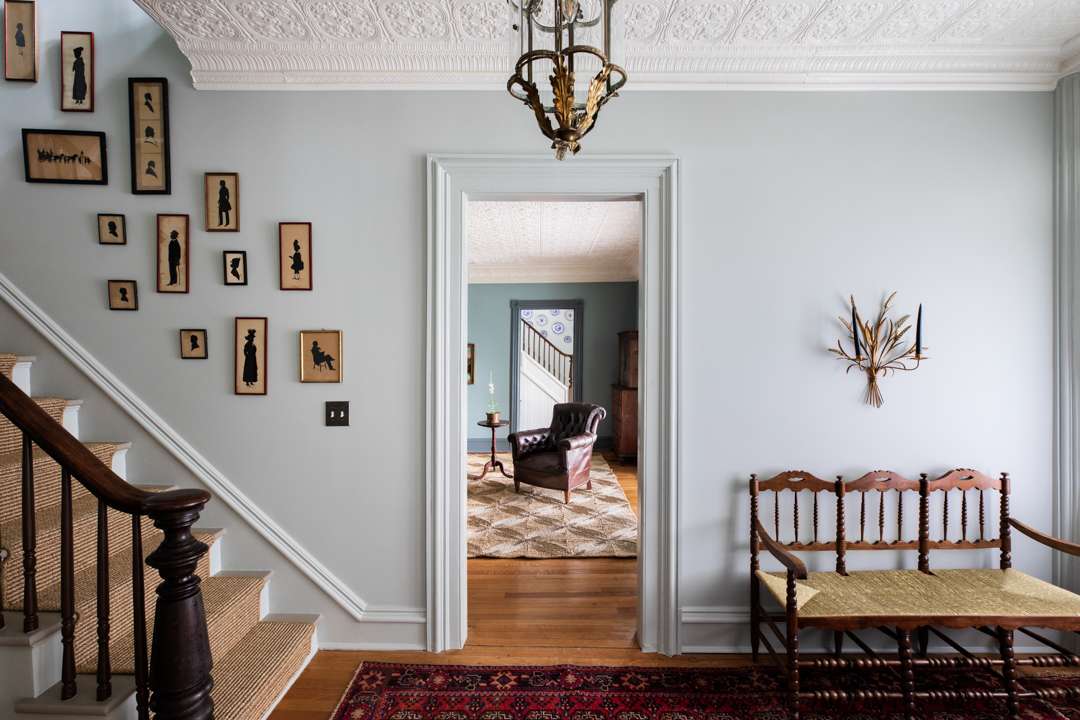A traditional American-colonial style foyer