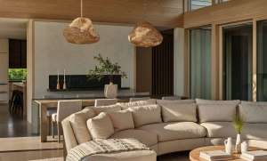 Inside an East End Beauty With Organic Interiors