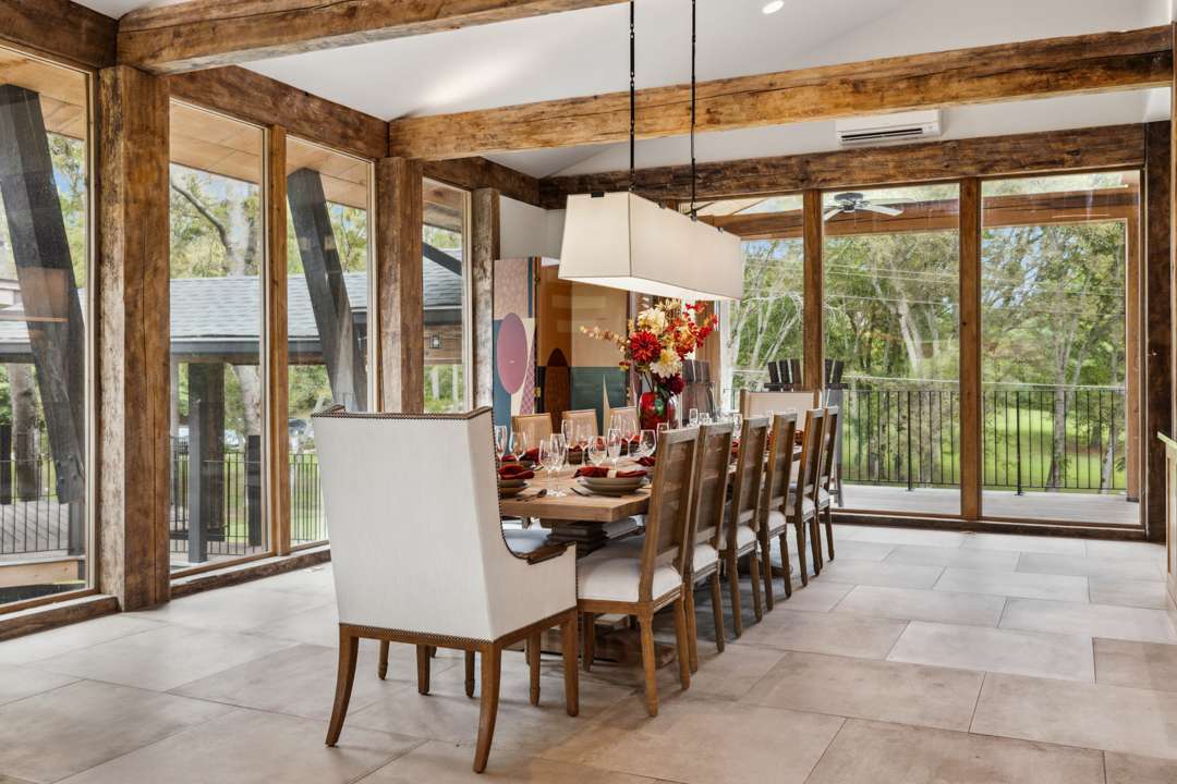 Taylor Swift, Dolly Parton, Tim McGraw and More Have Recorded Music at This Luxe Tennessee Estate Asking $24M