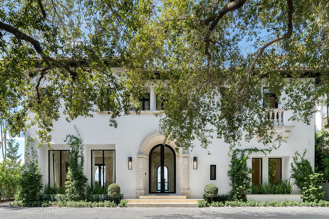 A Hotelier Flips a Waterfront Miami Beach Mansion and Seeks $32.5M for It