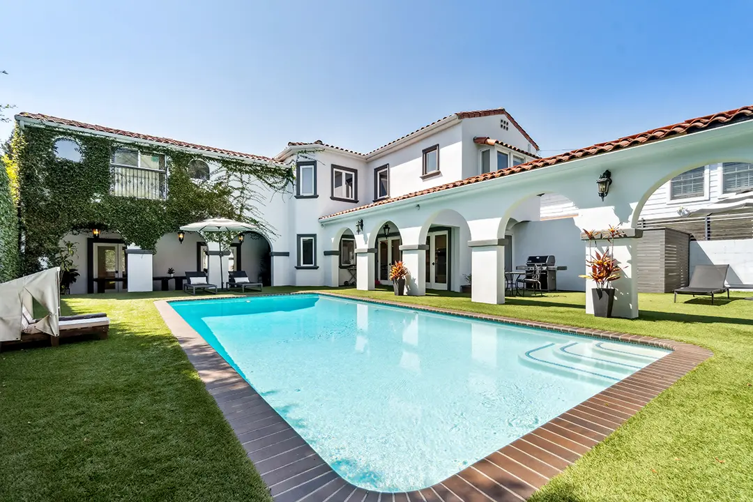 A Storied L.A. Haven Where Music Legends James Taylor, Carole King, and Peter Asher Once Lived Hits the Market